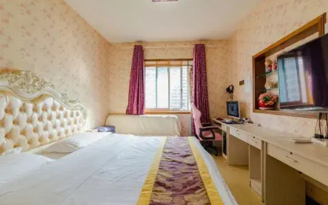 Mengzhilan Homestay (Three Gorges Square High Speed Railway Station)