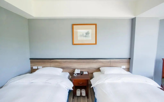 CT Green Bay Hot-Spring Hotel