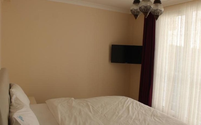 Esa Suite Hotel