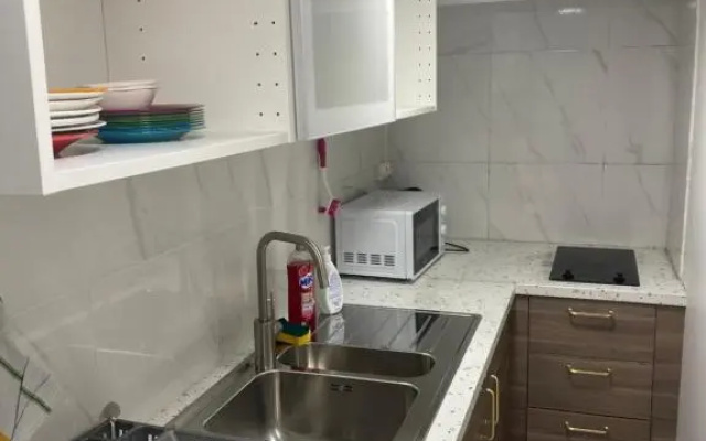 Nice Studio Livry (Adults Only)