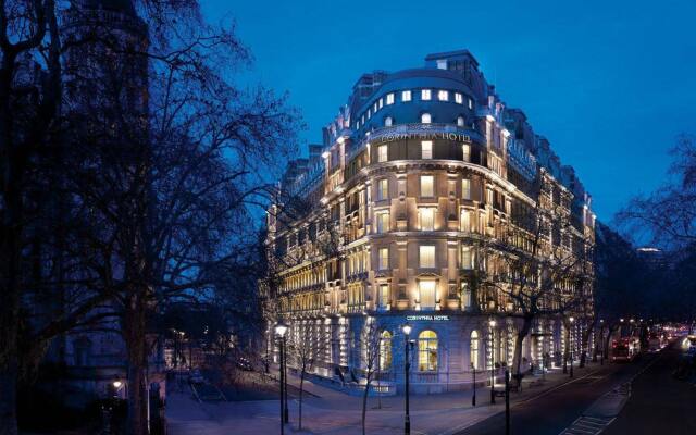 Corinthia Hotel London вид на фасад