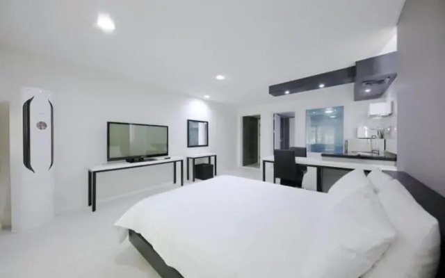 Red Pension Gapyeong
