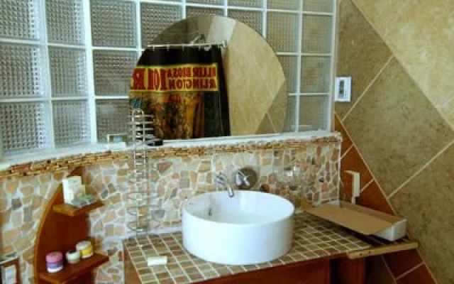 Smith Fargo Suites