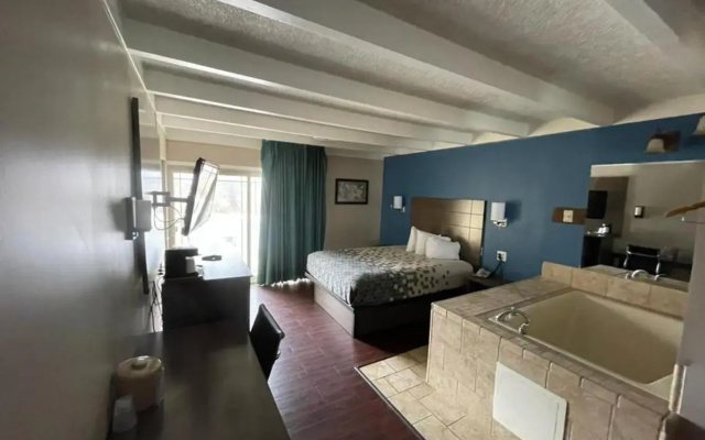 Baymont by Wyndham Bay City