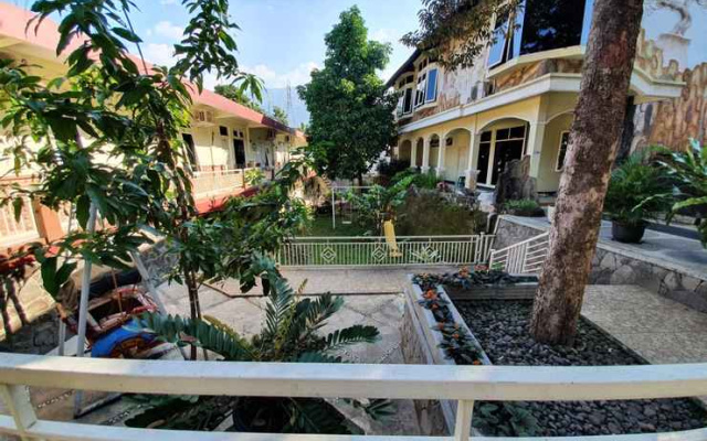 Timlo Solo Guest House Ungaran