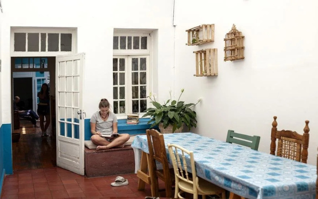 Hostel Home