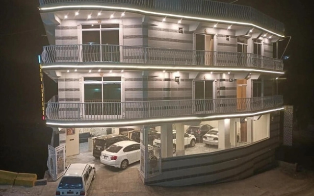 City Seasons Hotel