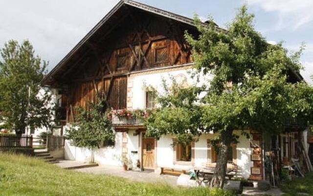 Tuschnhof In Rinn Austria From 194 Photos Reviews Zenhotels Com