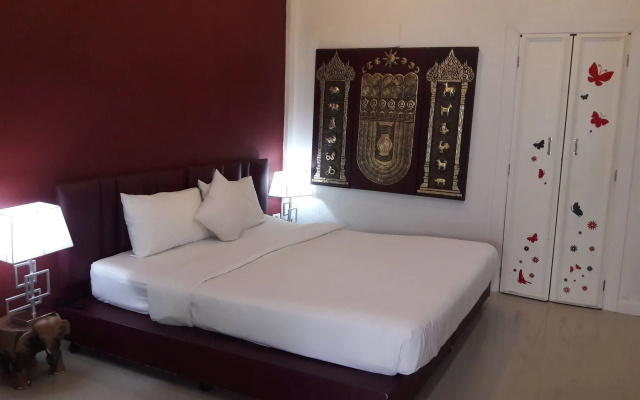 Papillon Resort