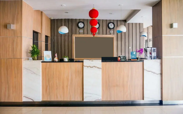 Dancenter KR Hotel