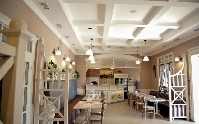 Hotel and Restaurant Velure