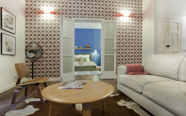Premium Design Central Suite