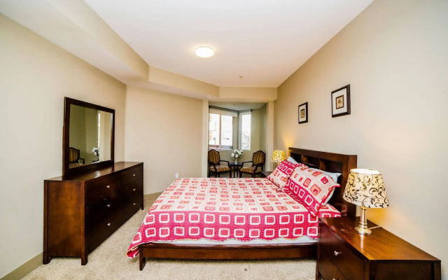 Las Palmas Suites