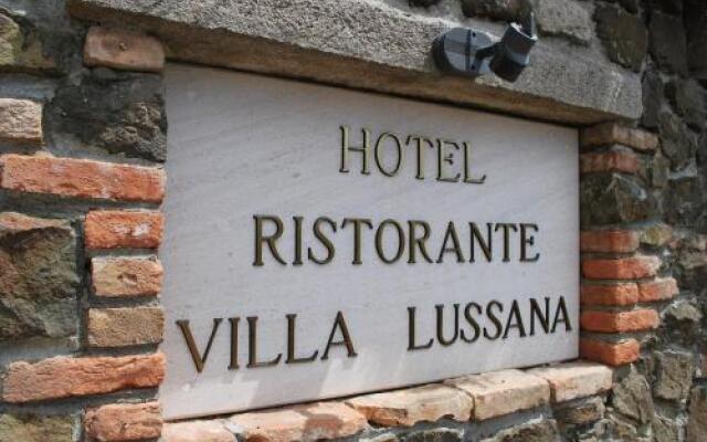 Отель Villa Lussana Италия, Региональный парк Colli Euganei - отзывы, цены и фото номеров - забронировать отель Villa Lussana онлайн вид на фасад