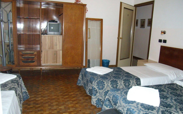 Guest House Central Station