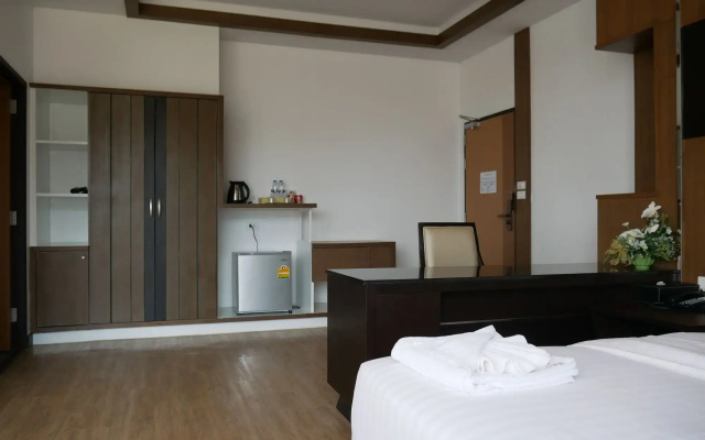 Blu Hotel Nakhon Phanom