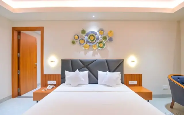 Hotel Pratap Palace