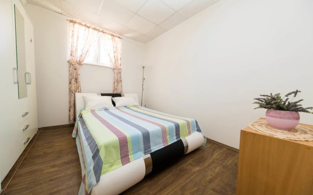 Apartments Lelu