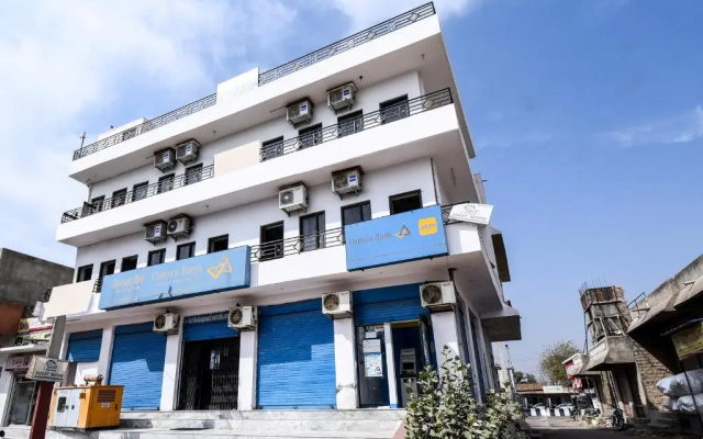 Oyo 28059 Hotel Wayside