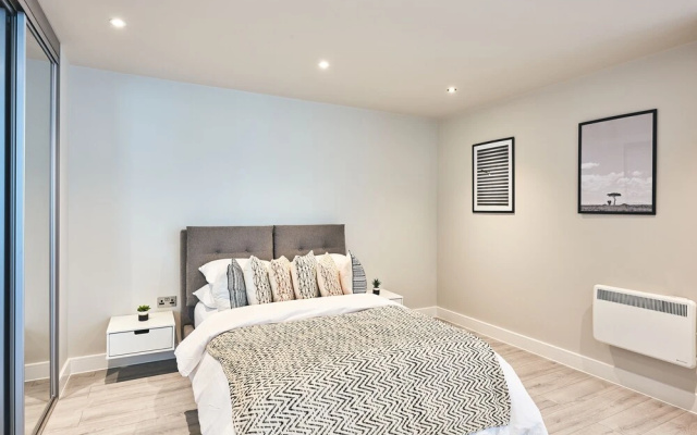 One Thames Valley Studio- Bracknell