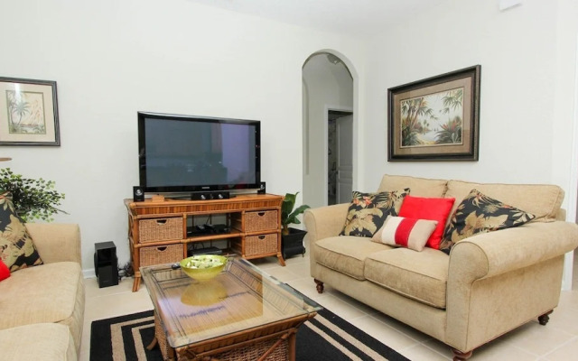 6-bedroom 2505