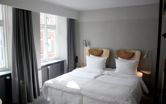 Boutique Hotel SP34