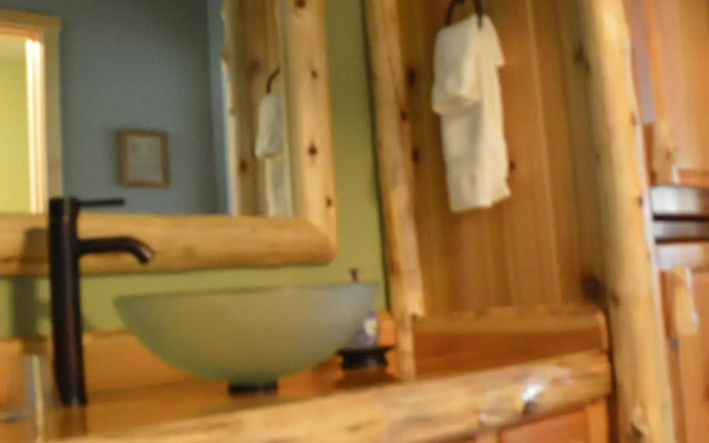 Summit Lake Lodge