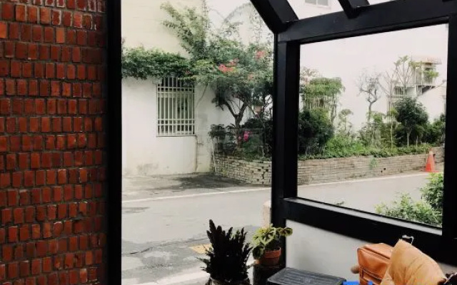 MANMAN Hostel