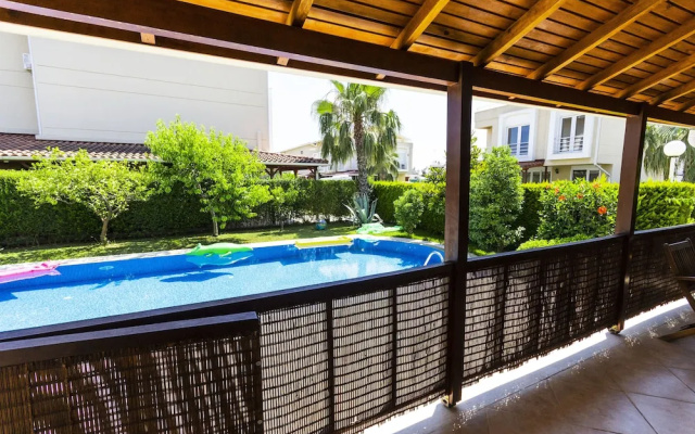 Paradise Town Villa Royal