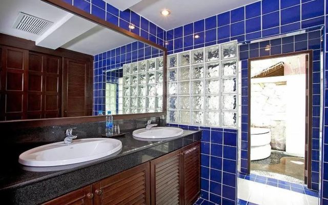 Bamboo Villa P11
