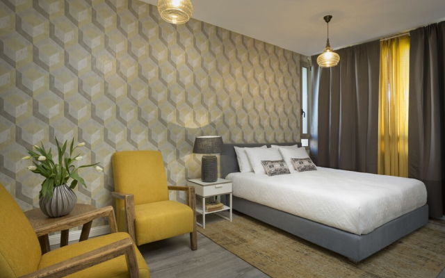 Mount of Olives Residence Glatt Kosher