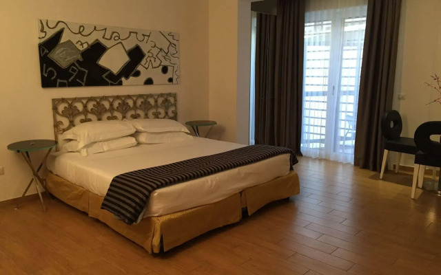 River Suites