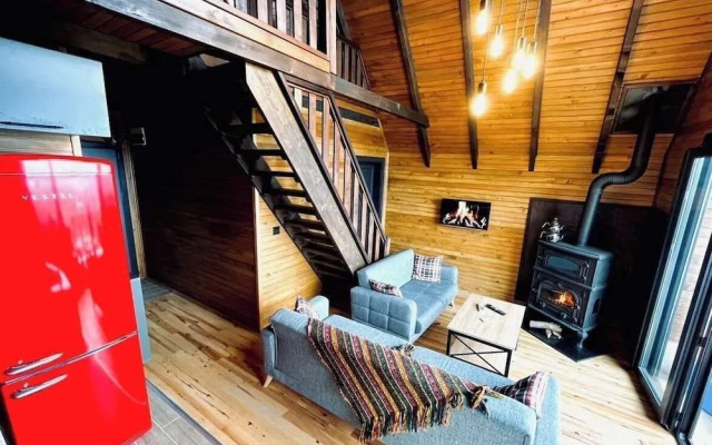 Moon House Bungalow