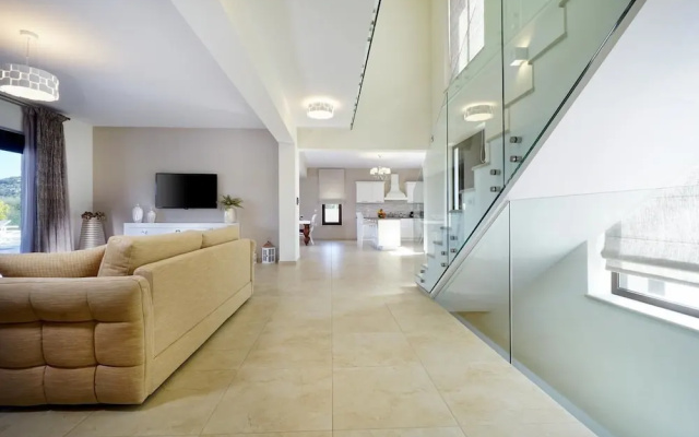 Helios Luxury Stone Villa