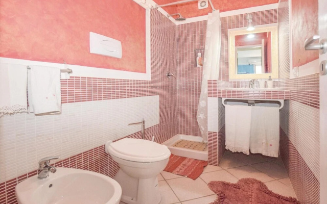 Nice Home in Scoglitti With 1 Bedrooms and Wifi