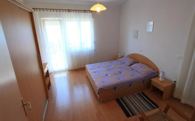 Apartments Maro