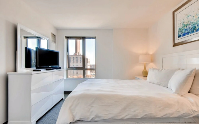 Global Luxury Suites in Rosslyn