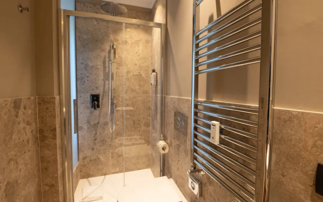 DOMUS 213 Guest House
