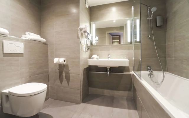 Best Western Plus Hotel Du Parc Chantilly