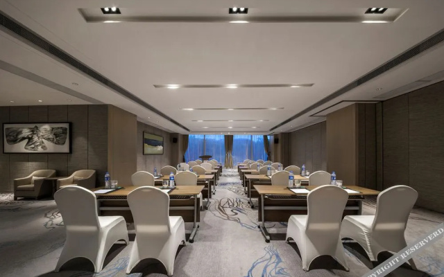Holiday Inn Zhongshan Downtown