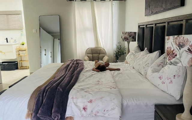 Luna Holiday Home