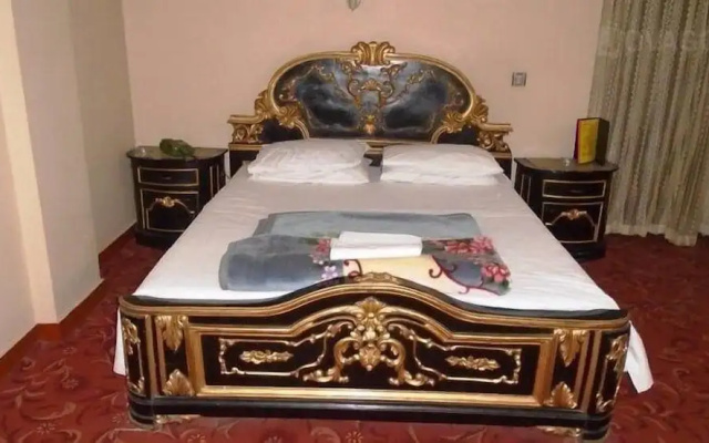 Hotel Sarban