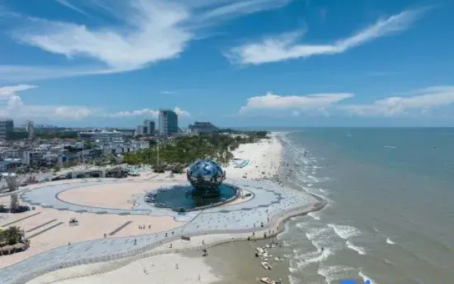 HanTing Hotel (Beihai Yintan Avenue)