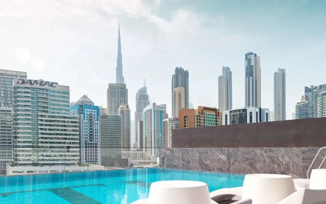 LUX The Modern Binghatti Canal Suite