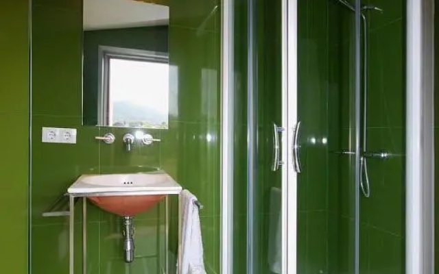 Villa Gat Menut