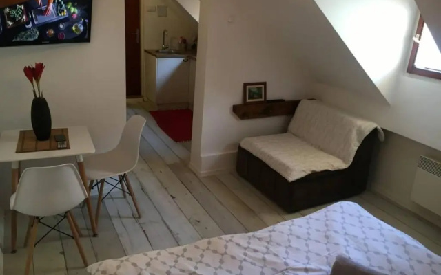 Apartment Bonbon 1