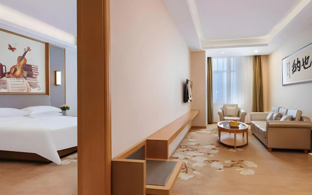 Vienna International Hotel