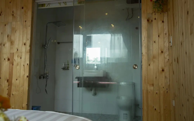 Hang Mua Bamboo Homestay