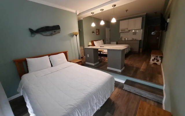 Palm Suites