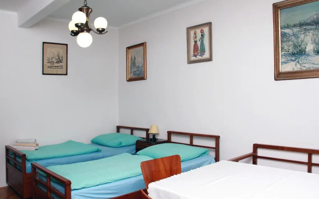 Apartment Hradešínská